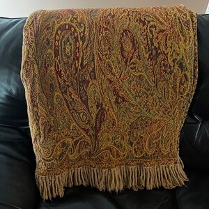 Gold Ornate Paisley Throw Blanket 40" x 93" Like New